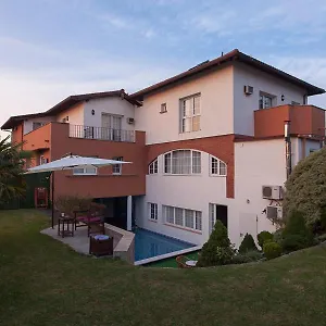 Hacienda De Arna , Somo España